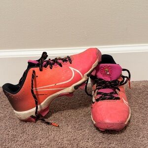 Nike Pink and Black Girls Softball Cleats